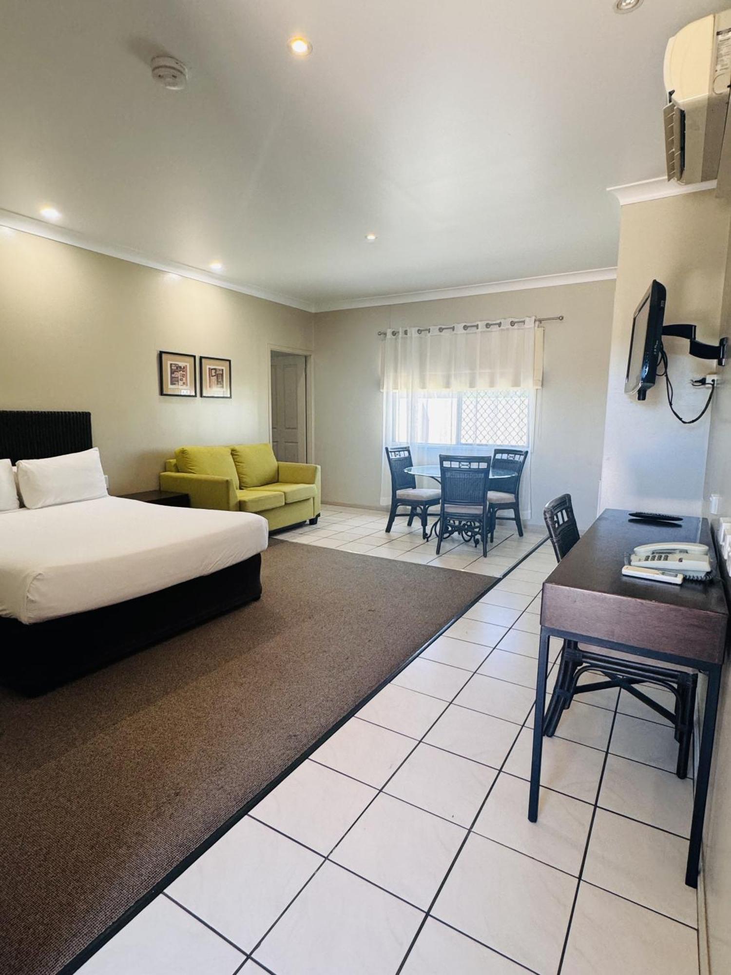 Best Western Bungil Creek Motel Roma Eksteriør bilde